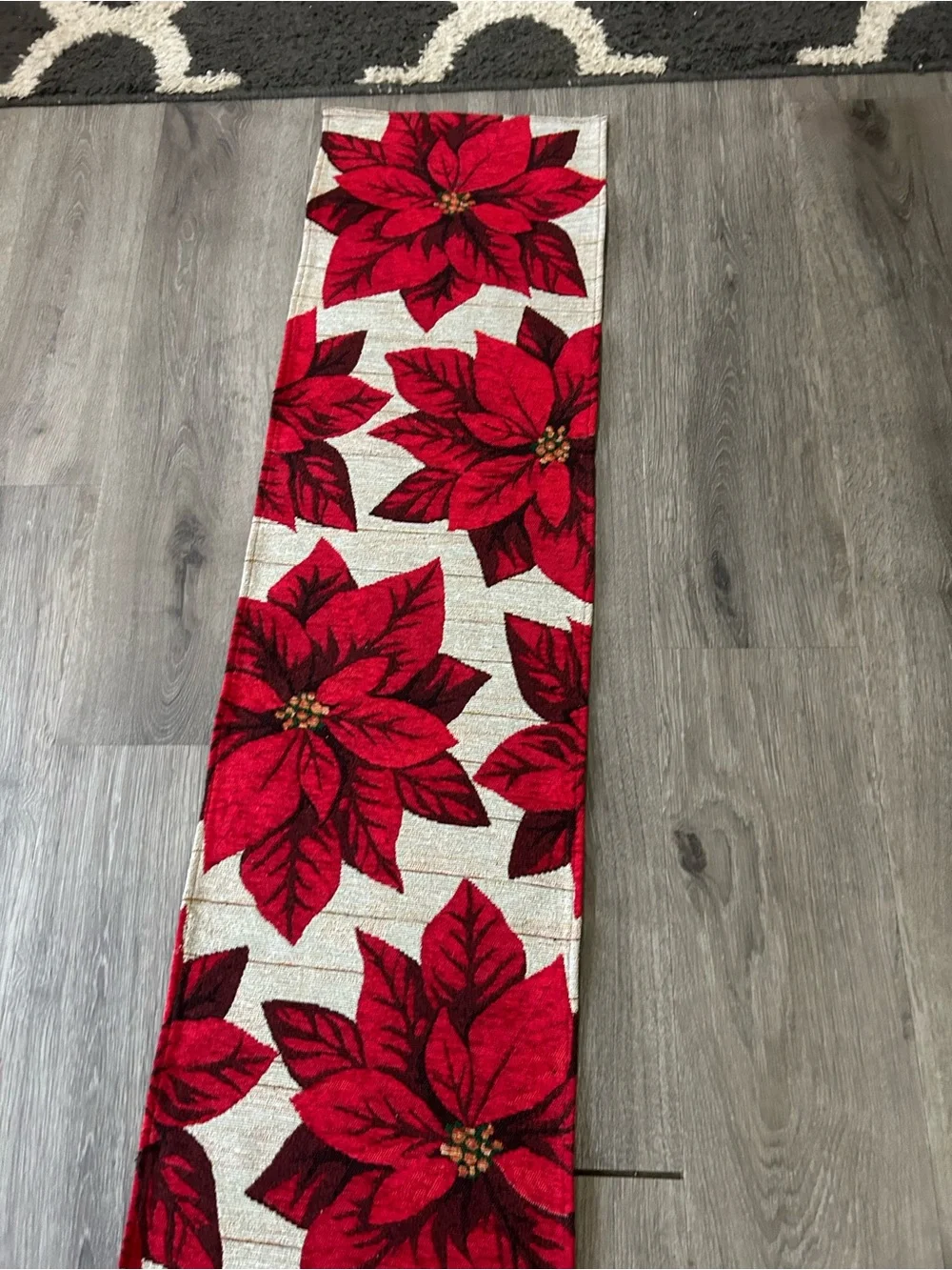 unbranded table runner